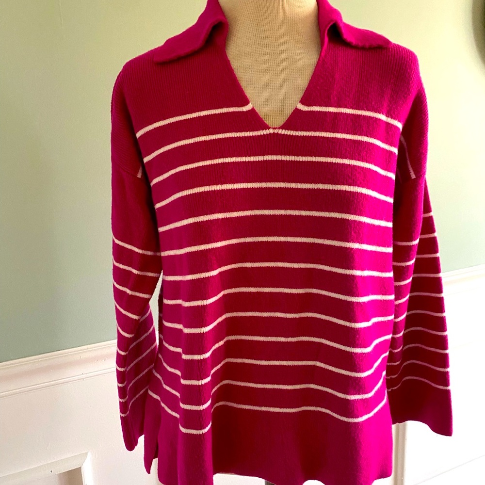 Philosophy Rose/Pink Striped V-neck Sweater with Collar – size L